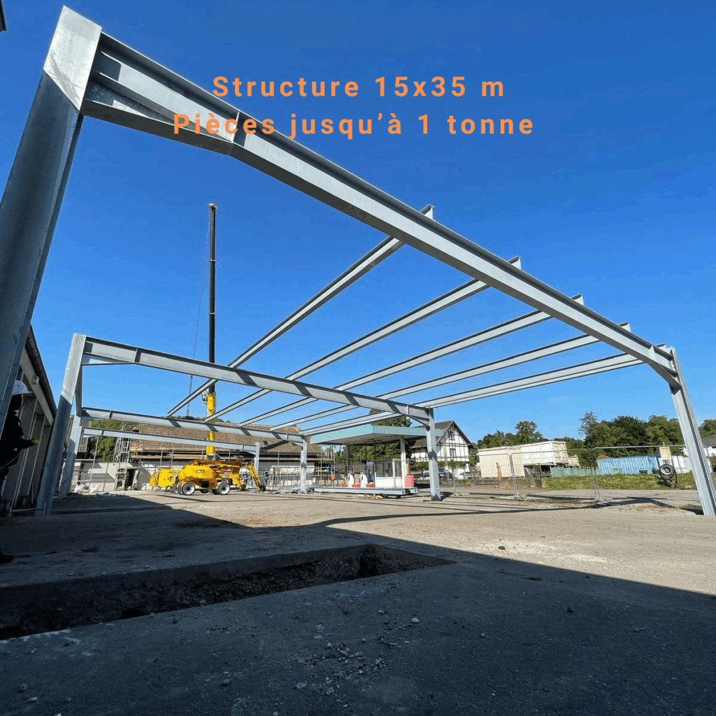 Ombrière photovoltaïque en charpente métallique