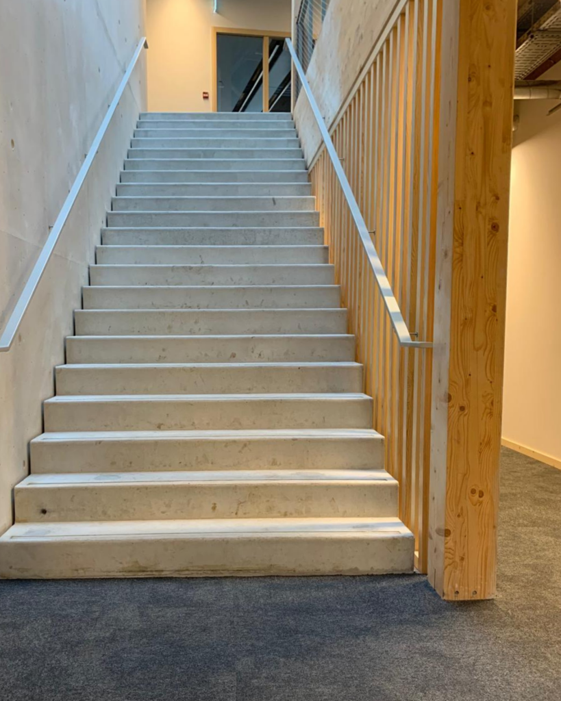 Ouvrages de serrurerie pour bureaux et ateliers à Holtzheim