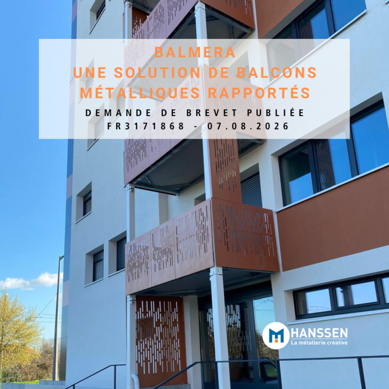 Balcon métallique rapporté